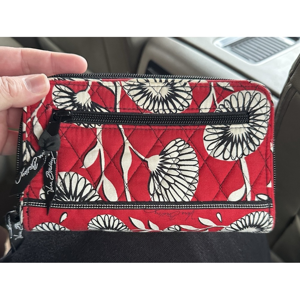 Vera Bradley Red Turn Lock Wallet Deco Daisy 2011 Coin Pocket Card Slots Retired - Picture 4 of 4
